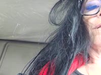Je suis une jolie brune aux cheveux longs, les yeux verts. Je suis très coquine, venez passer un moment très HOT avec moi, vous ne pourrez plus vous en passer.