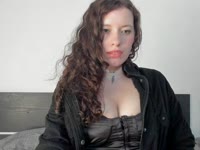 hi i am a horny young woman that like to have fun and try new things out wanna try me out?