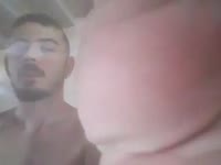 Jeune homme sympathique à discuter mais surtout passer un moment agréable.L