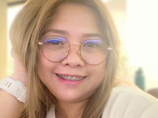 streaming live webcam ChloeJane