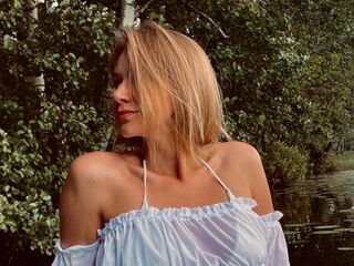 camgirl photo InaStark