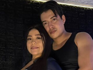 adult couple sex chat AngelisAndJuan