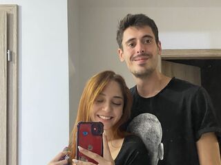 hot couple sex cam DhaliaAndMikele