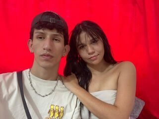 hot web cam couple LuisaAndKevin
