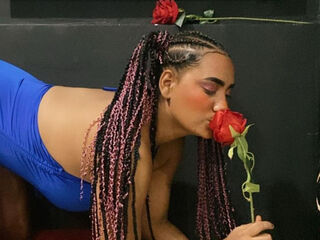 bizarre liveshow HannahRuiz
