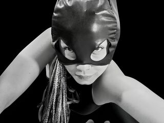 bdsm girl cam KathyaSmith