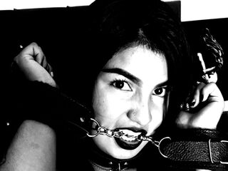 submission chat MileyDemond