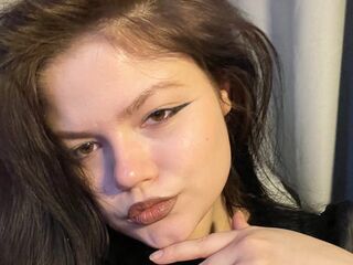 girl feet webcam RavenGraves