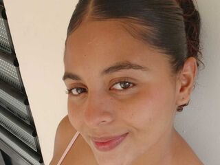 girl sex chat room AlanaRiveraa