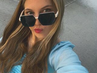 webcam girl chat AlexaMalouf