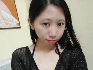 beautiful webcam girl AliaRichard