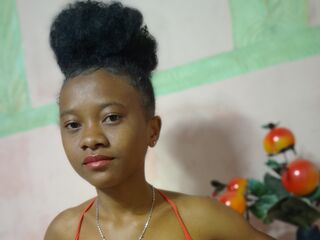 webcamsex AlphonsineRazafy