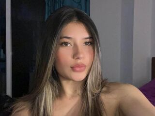 naughty camgirl fingering shaved pussy AmberClobert