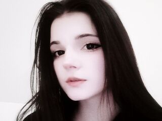 girl fingering shaved pussy AnnalisaMurff