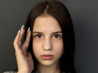 naughty camgirl masturbating with vibrator AnnetPintonin