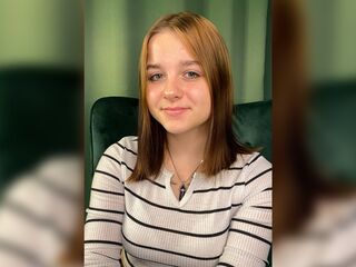 webcam bitch AprilBeel