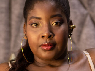 chat room live cam AprilSterling