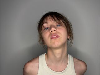 hot girl cam AraBarks
