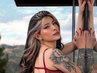 live teaser cam AriaVera