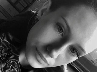 nude webcamgirl pic AsyaFoxie