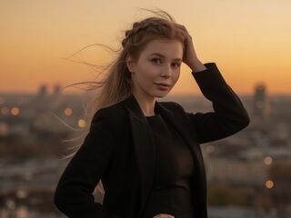 nude webcamgirl pic AutumnKoetz