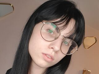 free webcam chatroom BarbTrombly