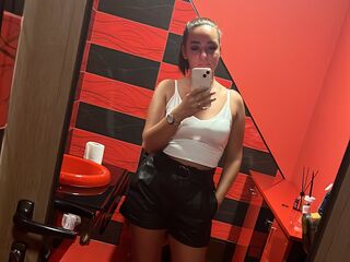 shower web cam BeatriceAgnes