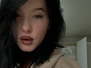 free nude webcam BellaRoyz