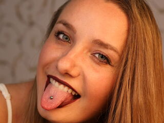 adult sex chat BelleCox