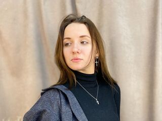 cam girl playing with vibrator BereniceParrack