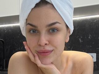 adult liveshow BriGarcia