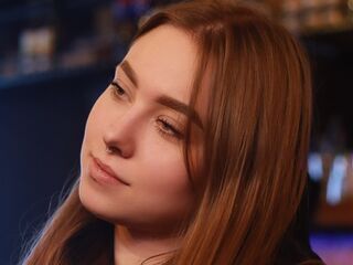 naughty cam girl masturbating with dildo BritanyAnastos