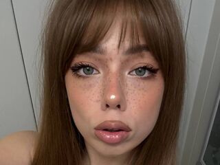 nude webcam girl pic CaitlinBlethen