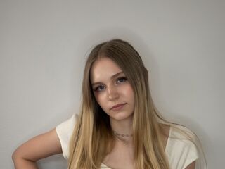 nude webcam girl pic CandiMalott