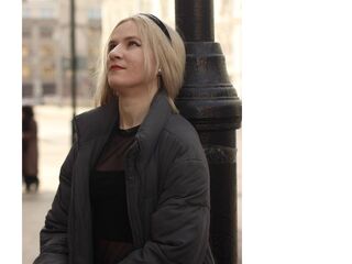 anal web cam CarinGoodwin