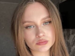 girl cam live CarylonPreis