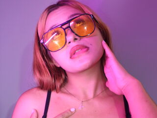 naughty camgirl fingering pussy CataleyaSantana