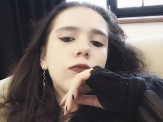 cam girl masturbating with dildo CatherineAtkins
