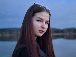 mastubating web cam girl ChiekoLona