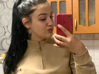 adult livecam ChlooeNoir