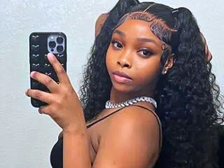 chat room livesex ChristabelBella