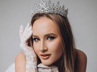 cam slut photo ChristyHousten