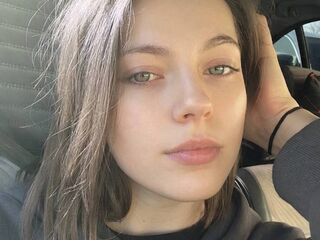 naked girl with live cam masturbating ClarettaZinno