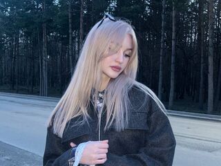 fingering girl chat ClarineTimson