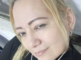 free online chat ClauWatson
