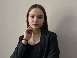 naked girl with webcam fingering pussy CletaBooth