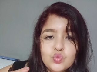 shower webcam DahliaLee