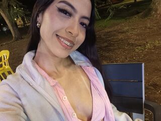 camgirl playing with vibrator DahliaSofia