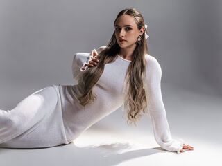 nude webcamgirl picture DannaWhite