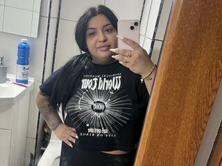 masturbating webcam girl DeeaFox